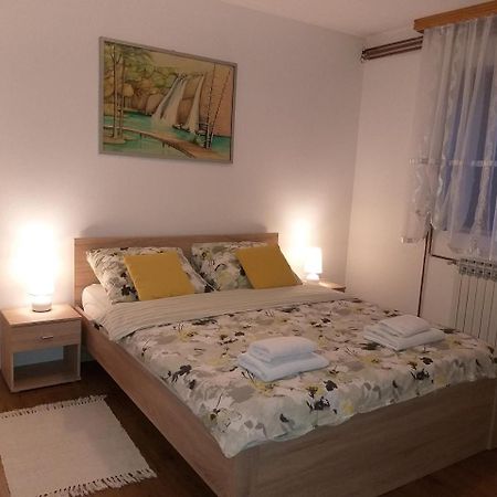 Apartment Plitvicka Jezera Smoljanac Kültér fotó