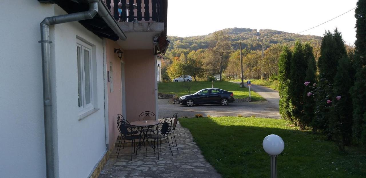 Apartment Plitvicka Jezera Smoljanac Kültér fotó