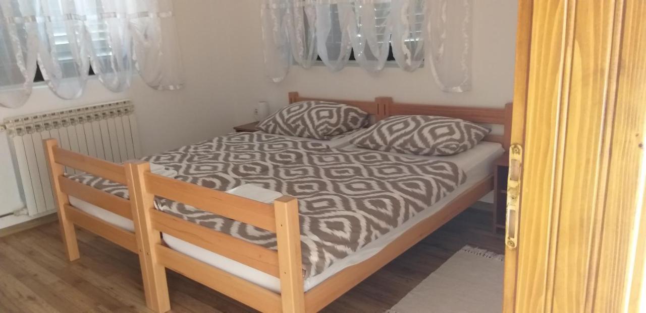 Apartment Plitvicka Jezera Smoljanac Kültér fotó